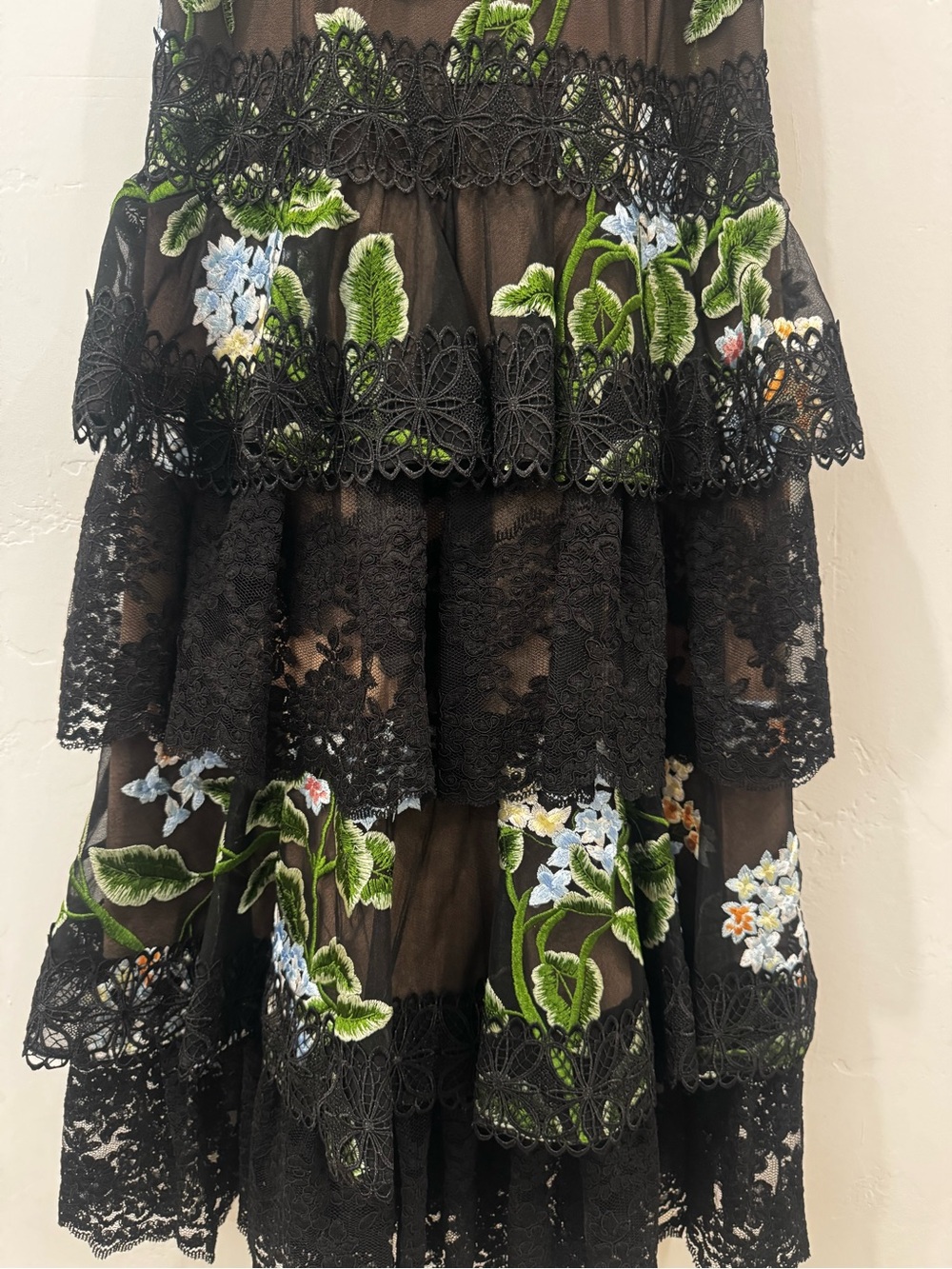 Bridget Ruffle-Tiered Lace Midi Dress - Picture 3 of 8